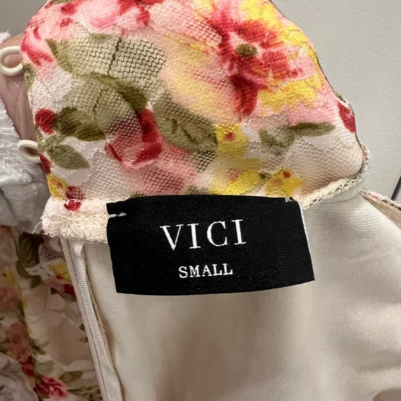 Vici Cream and Pink Long Sleeve Dress - Picture 2 of 2